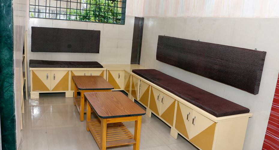 Hotel Rajman & Guest House, Rajpipla 2